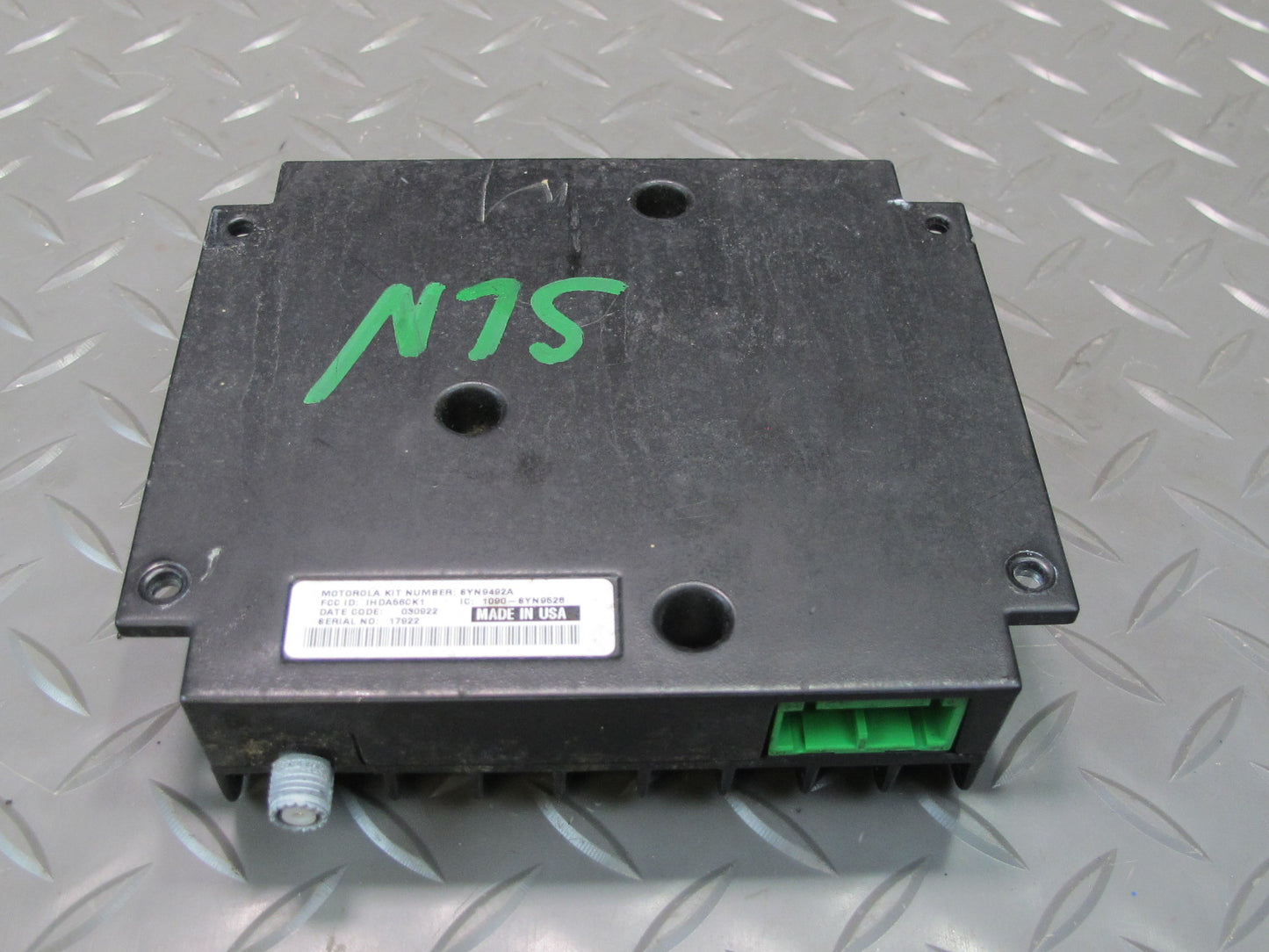 03-06 Mercedes R230 Sl-class Antenna Amplifier Booster Module SYN9492A OEM