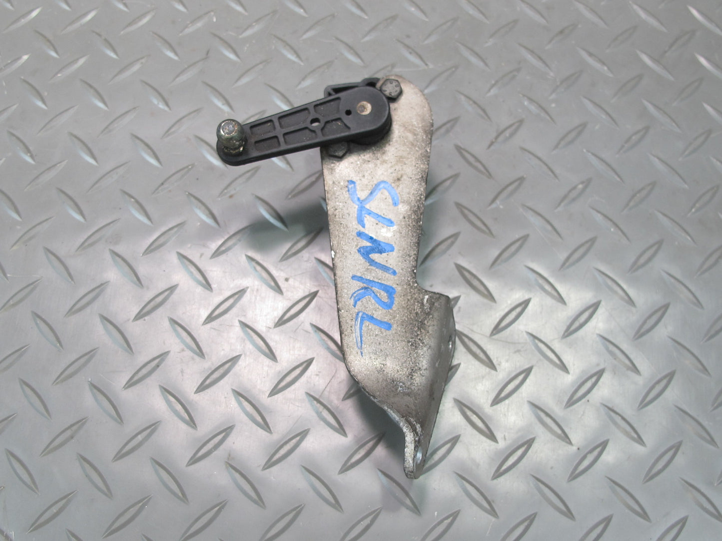 03-08 Mercedes R230 Sl-class Rear Left Suspension Height Sensor 0025428818 OEM