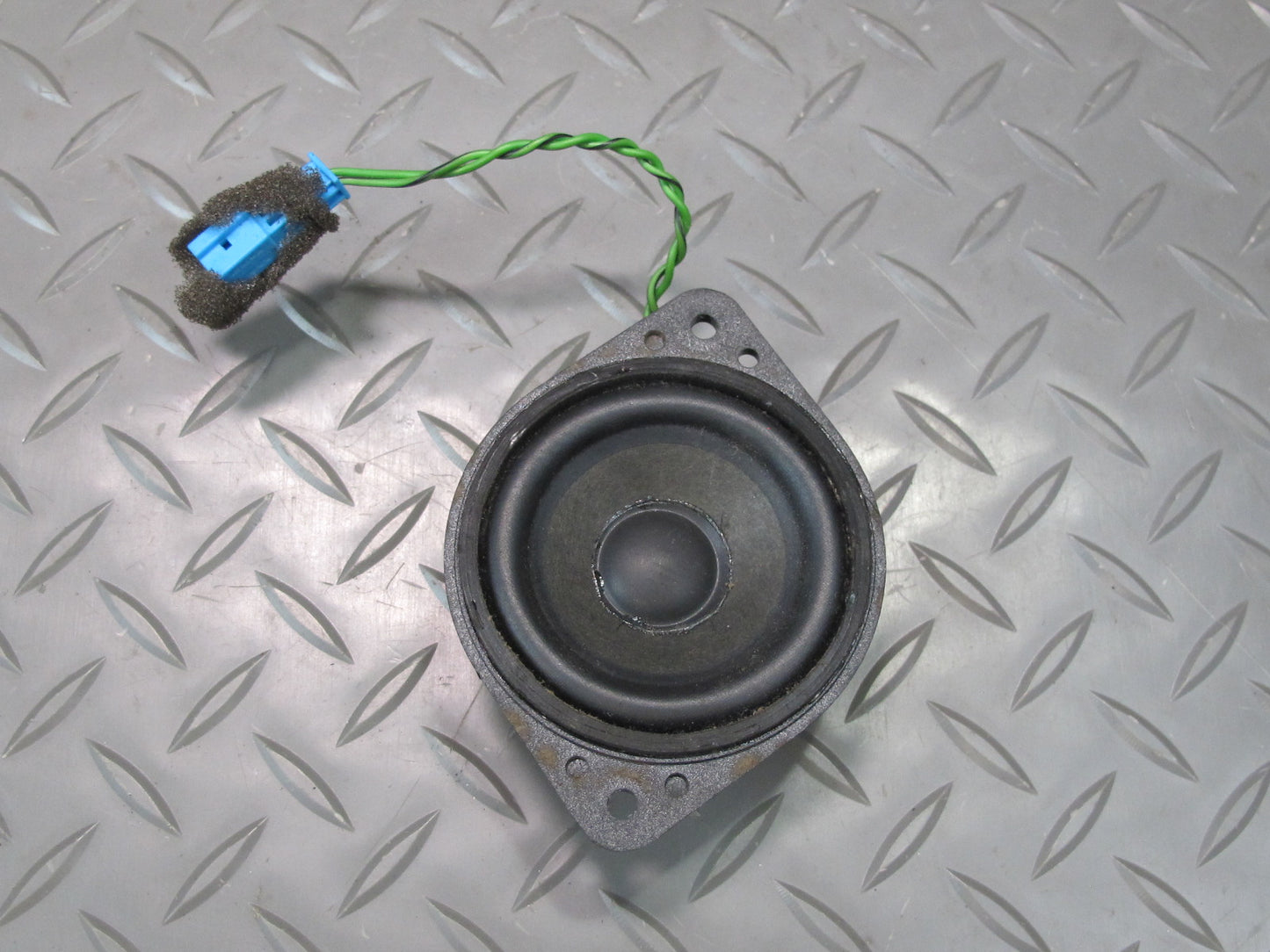 03-08 Mercedes R230 Sl-class Set of 2 Left & Right Speaker 2208202402 OEM