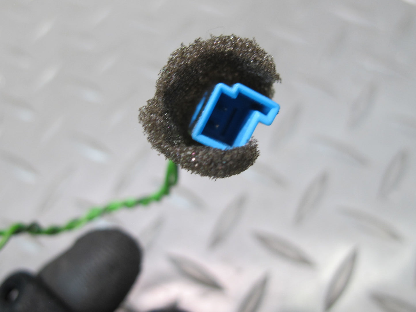 03-08 Mercedes R230 Sl-class Set of 2 Left & Right Speaker 2208202402 OEM