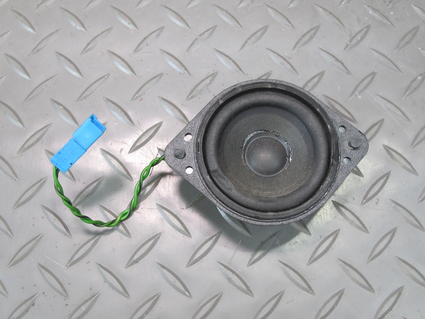 03-08 Mercedes R230 Sl-class Set of 2 Left & Right Speaker 2208202402 OEM