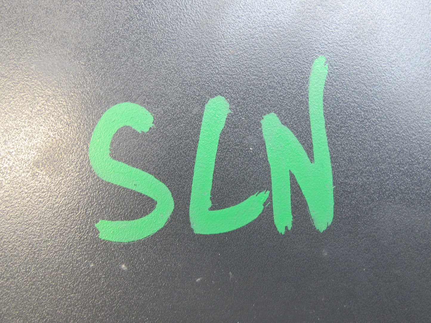 03-08 Mercedes R230 Sl-class CD Changer Player w Magazine 2038209089 OEM