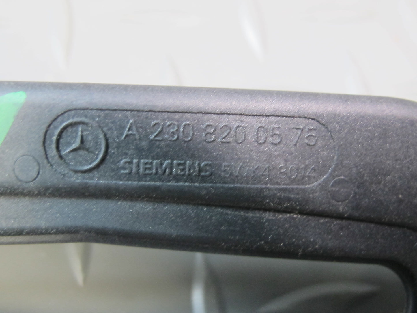 03-06 Mercedes R230 Sl-class Set of 2 Keyless Entry Antenna Sensor OEM