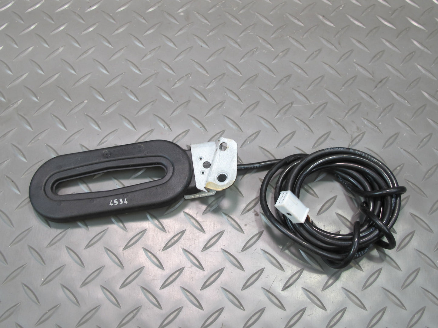 03-06 Mercedes R230 Sl-class Set of 2 Keyless Entry Antenna Sensor OEM