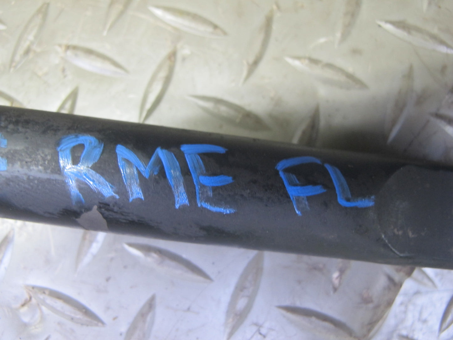 75-85 Mercedes W123 Front Left Suspension Upper & Lower Control Arm Set OEM