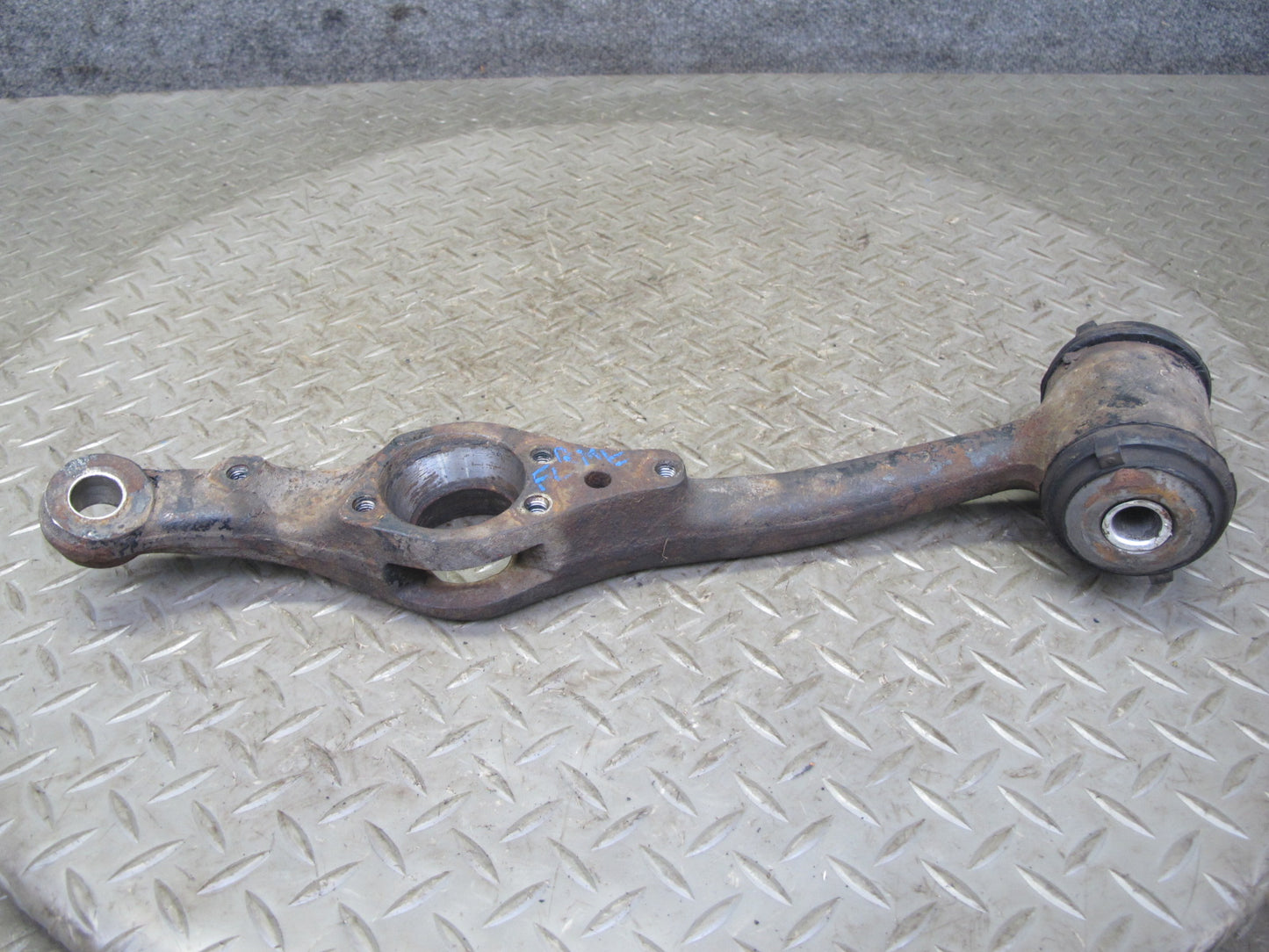 75-85 Mercedes W123 Front Left Suspension Upper & Lower Control Arm Set OEM