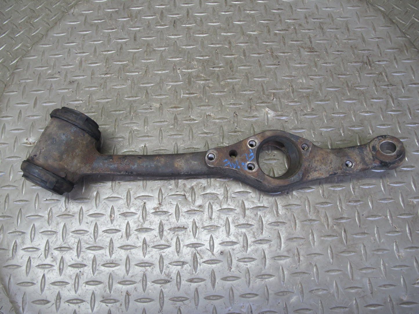 75-85 Mercedes W123 Front Left Suspension Upper & Lower Control Arm Set OEM