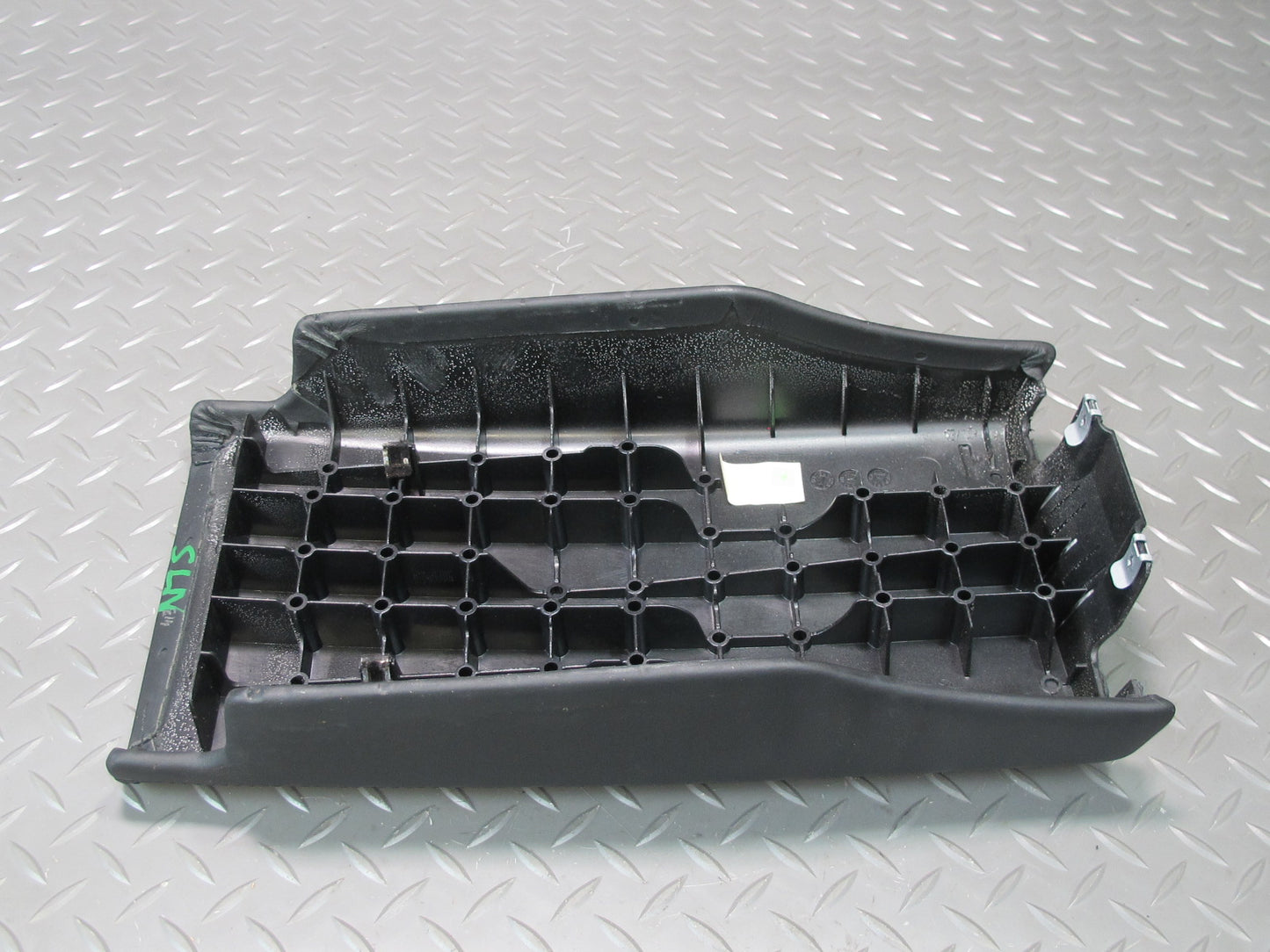 03-06 Mercedes R230 Sl-class Center Console Leather Armrest 2306801239 OEM