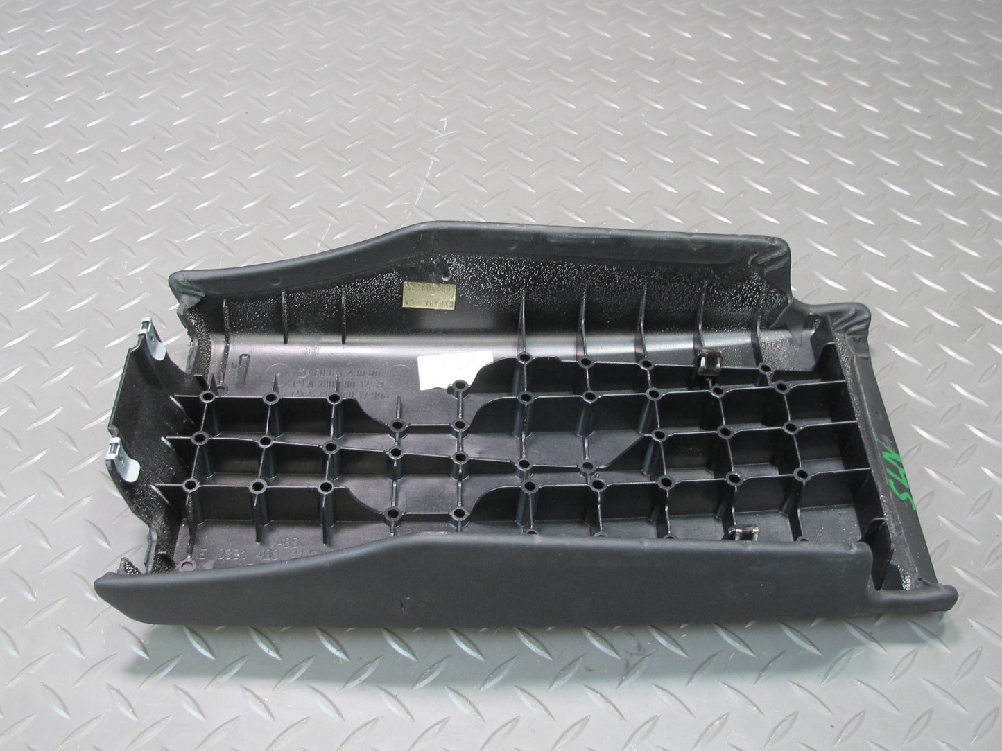 03-06 Mercedes R230 Sl-class Center Console Leather Armrest 2306801239 OEM