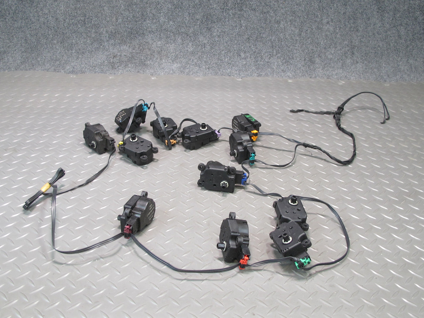 03-12 Mercedes R230 Sl-class A/C Heater Flap Door Actuator Motor Wiring Set OEM