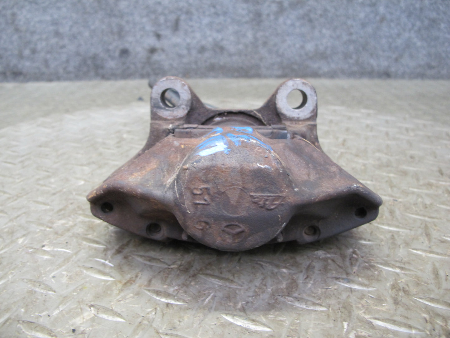 75-85 Mercedes W123 300D Set of 2 Rear Left & Right Brake Caliper w Hose OEM