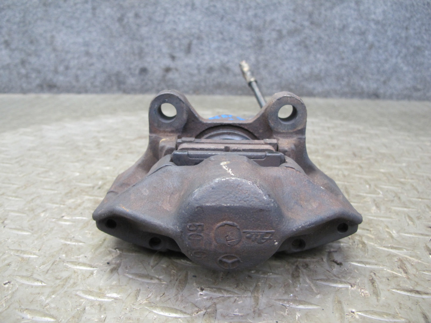 75-85 Mercedes W123 300D Set of 2 Rear Left & Right Brake Caliper w Hose OEM