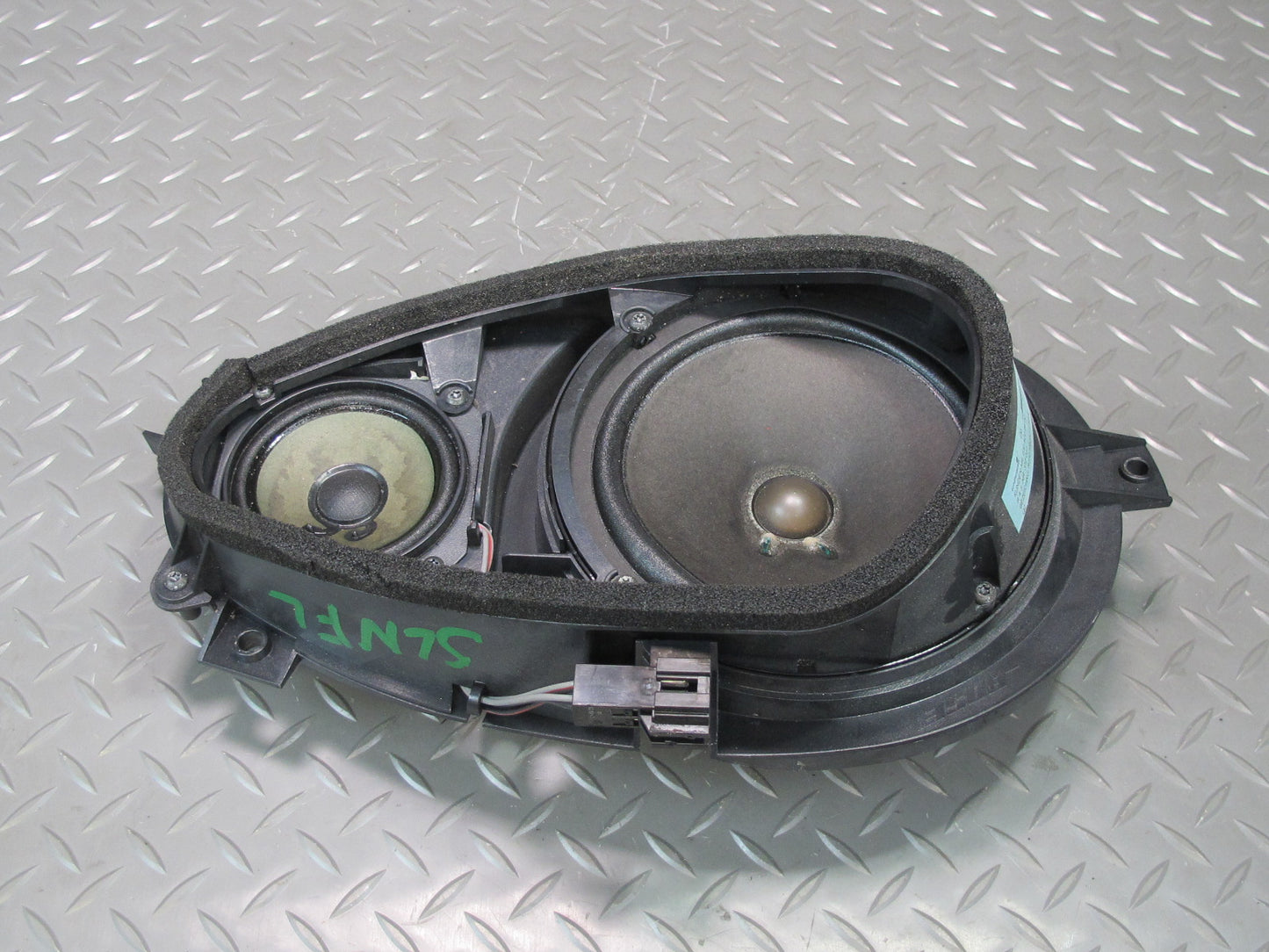 03-08 Mercedes R230 Sl-class Set of 2 Left & Right Door Bose Audio Speaker OEM