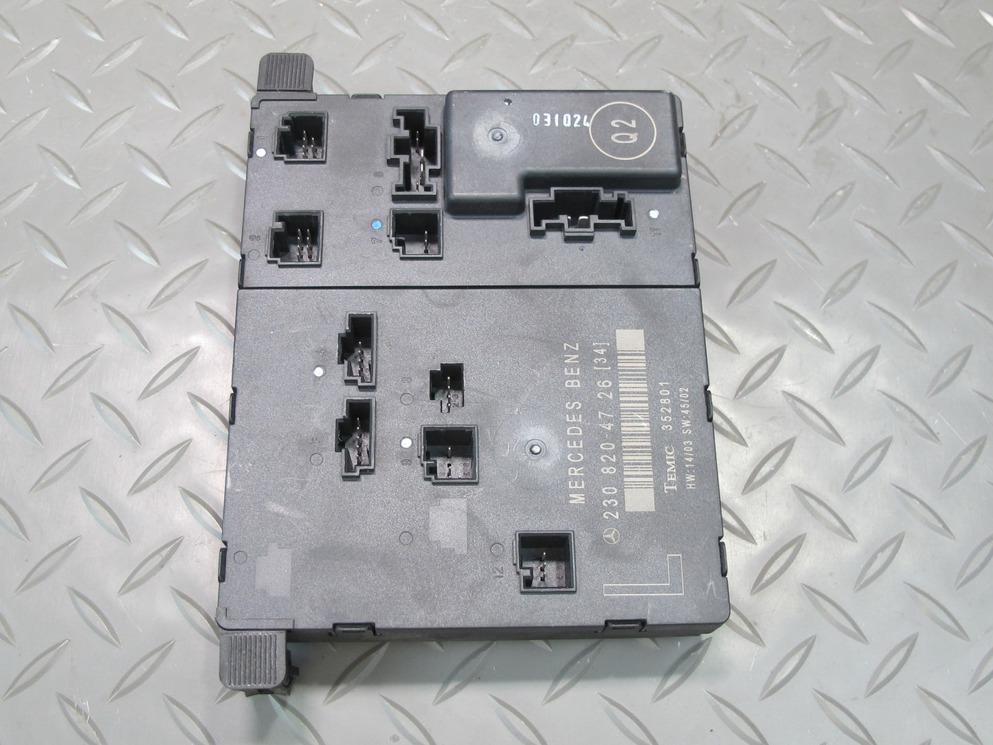 03-12 Mercedes R230 Sl-class Front Left Seat Control Module 2308204726 OEM