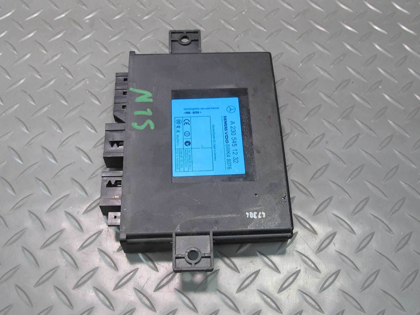 03-06 Mercedes R230 Sl-class Keyless Entry Control Module 2305451232 OEM