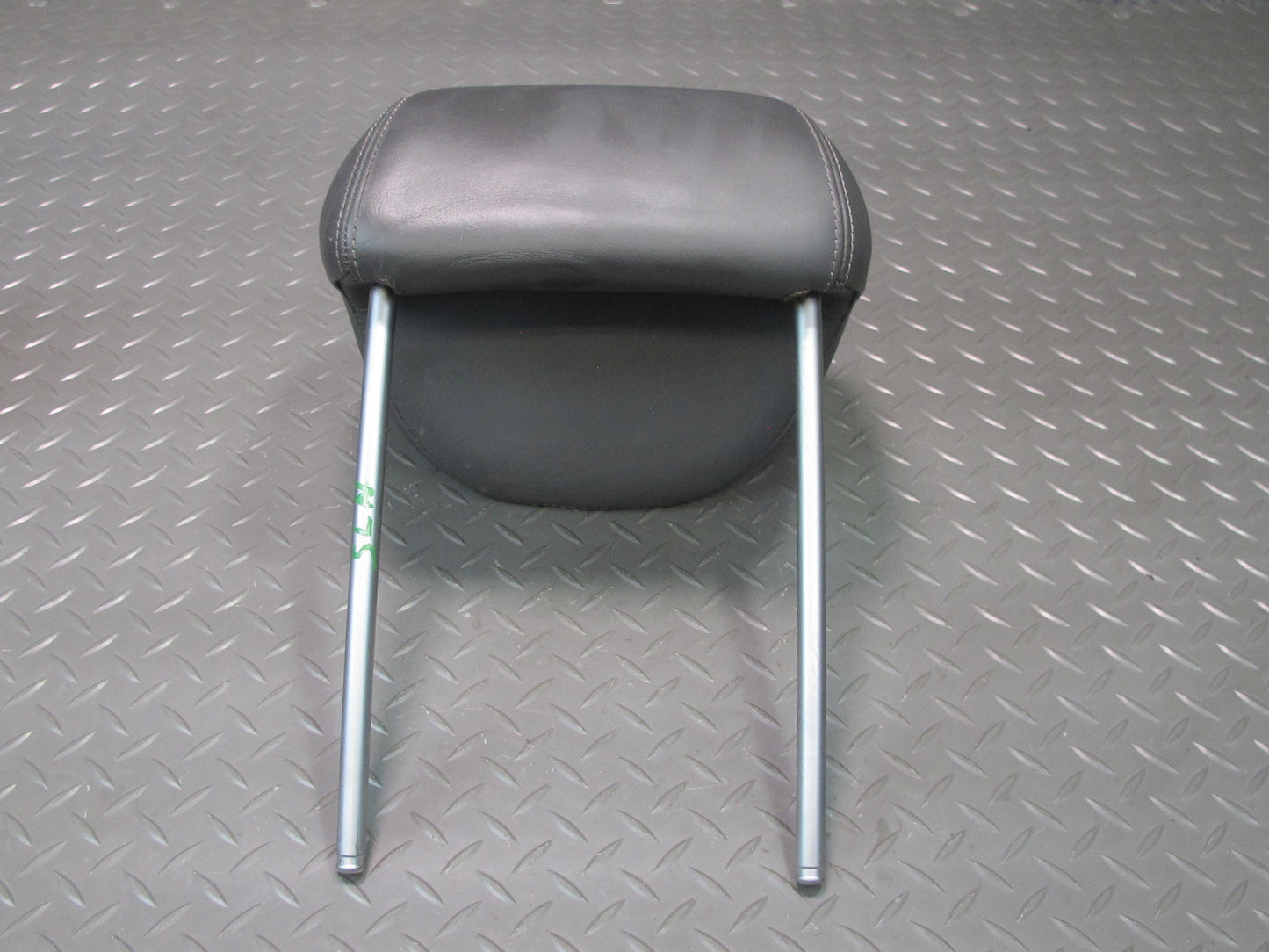 03-06 Mercedes R230 Sl-class Set of 2 Front Left & Right Leather Headrest OEM