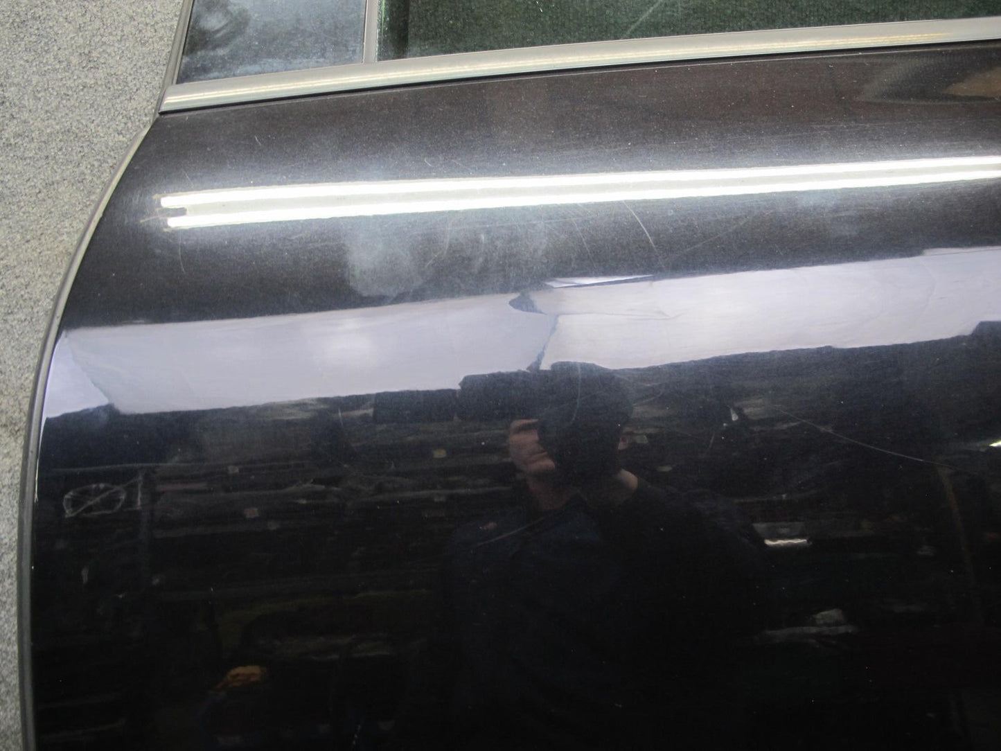 2011-2018 Porsche Cayenne 958 Rear Left Side Door Shell Panel W/ Glass Black