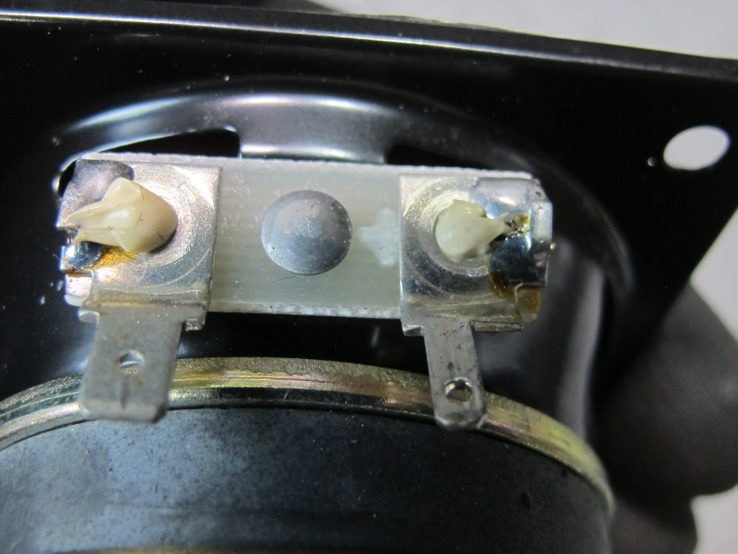 03-08 Mercedes R230 Sl-class Rear Left or Right Bose Speaker OEM