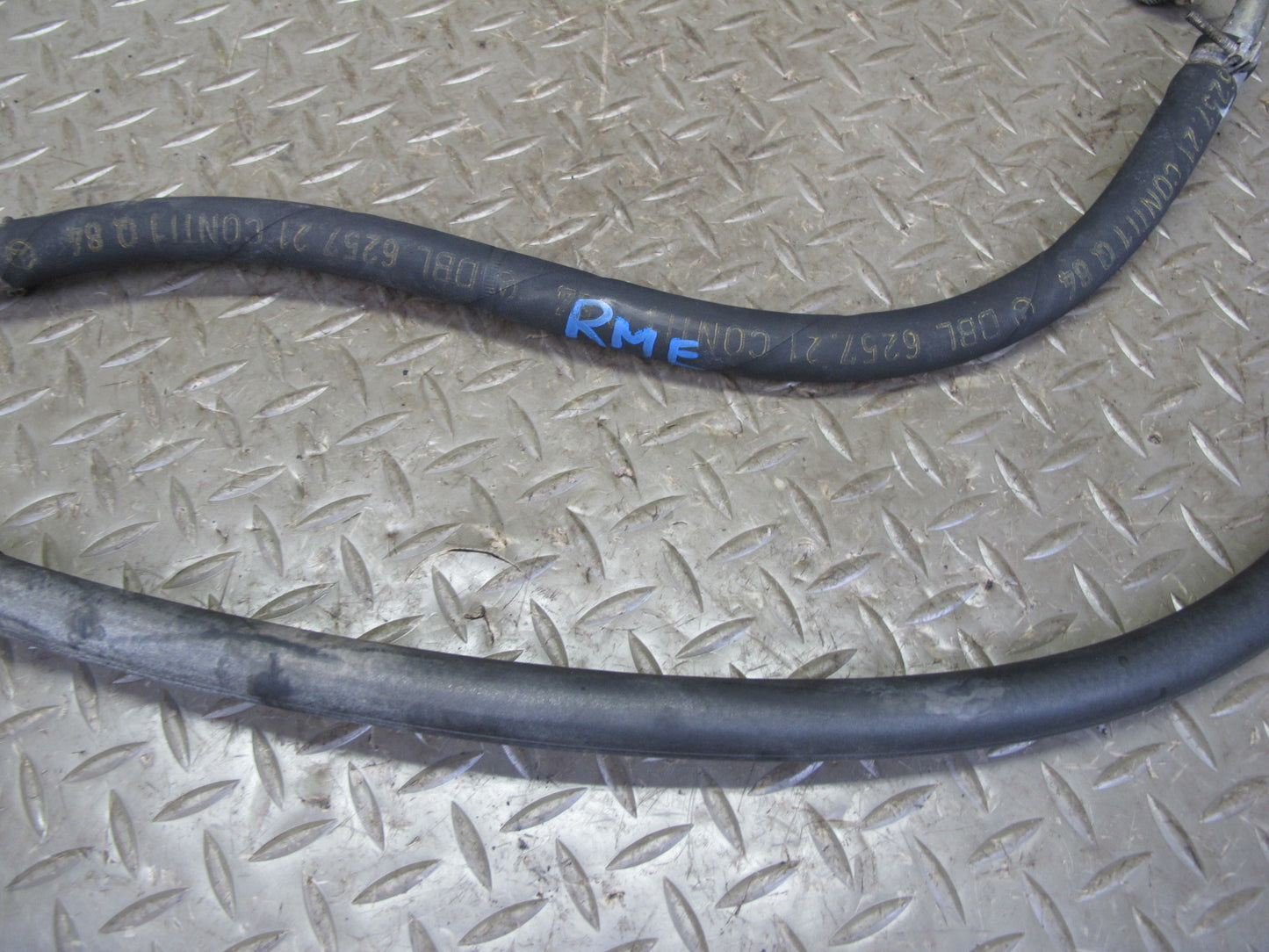 81-85 Mercedes W123 300D Set of 2 Power Steering Hose Pipe Line OEM