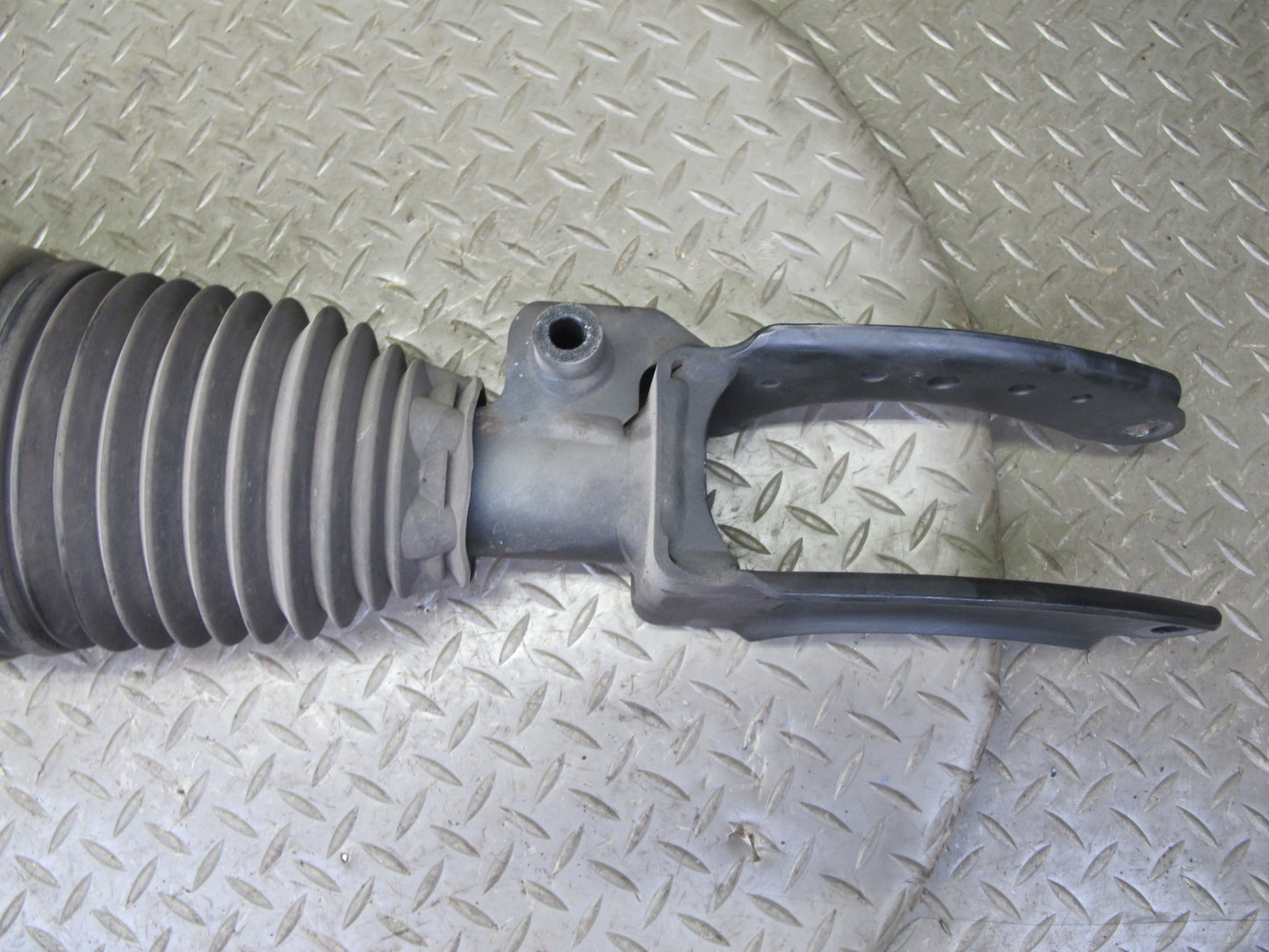 2011-2018 Porsche Cayenne S 958 4.8L Front Left Air Ride Shock Strut Absorber