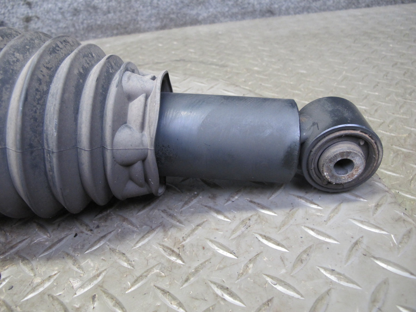 2011-2018 Porsche Cayenne S 958 4.8L Rear Left Air Ride Shock Strut Absorber