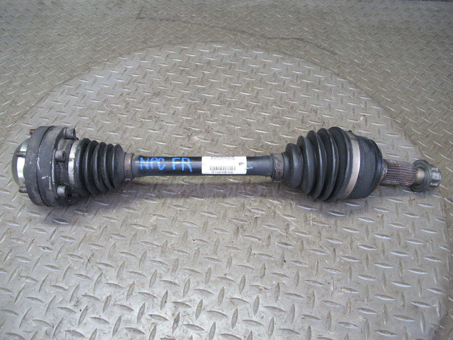 2011-2018 Porsche Cayenne S 958 Front Right Pass Side CV Axle Shaft