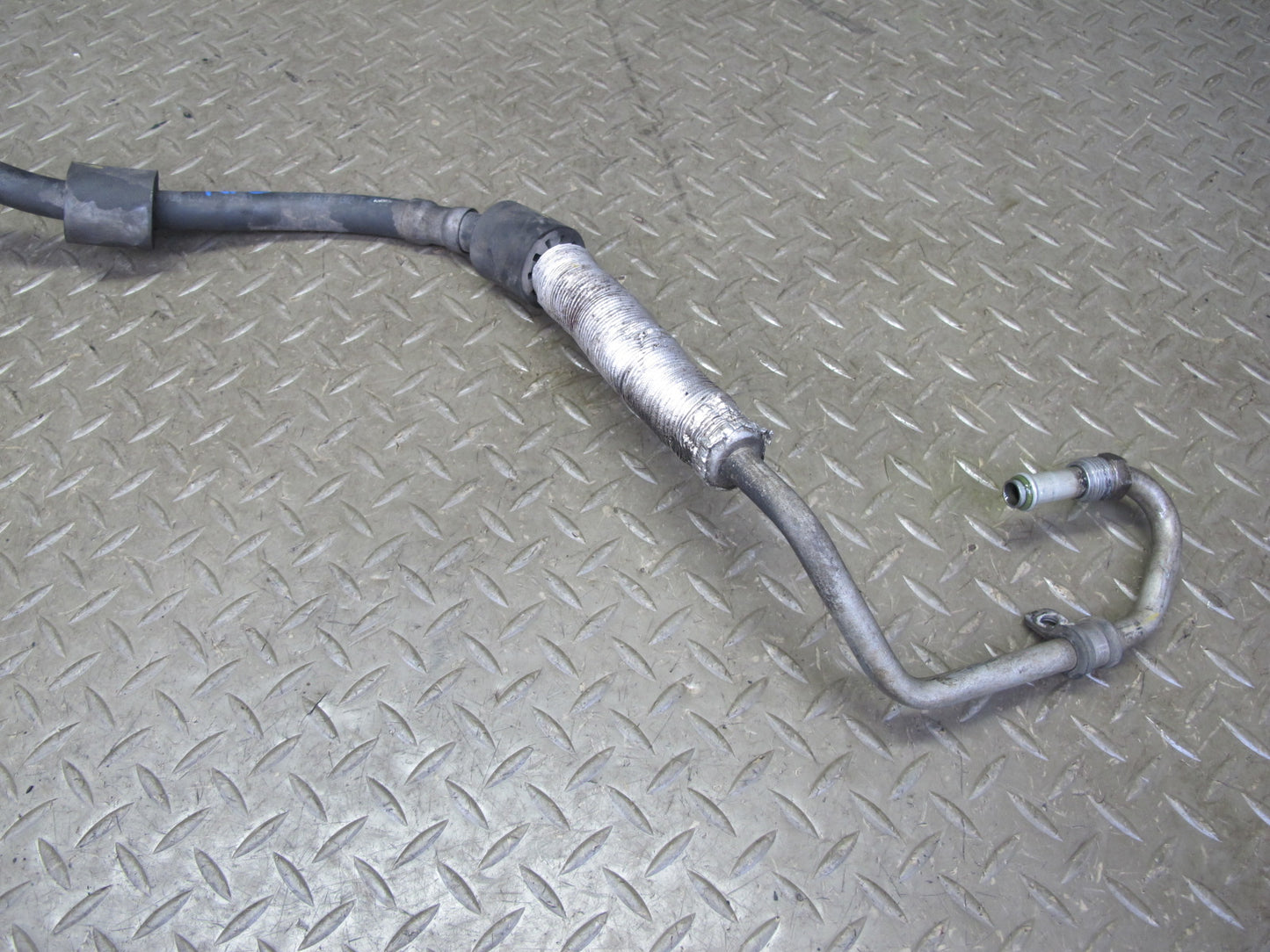 2011-2018 Porsche Cayenne 958 4.8L Power Steering Hose Pipe Line Set of 2