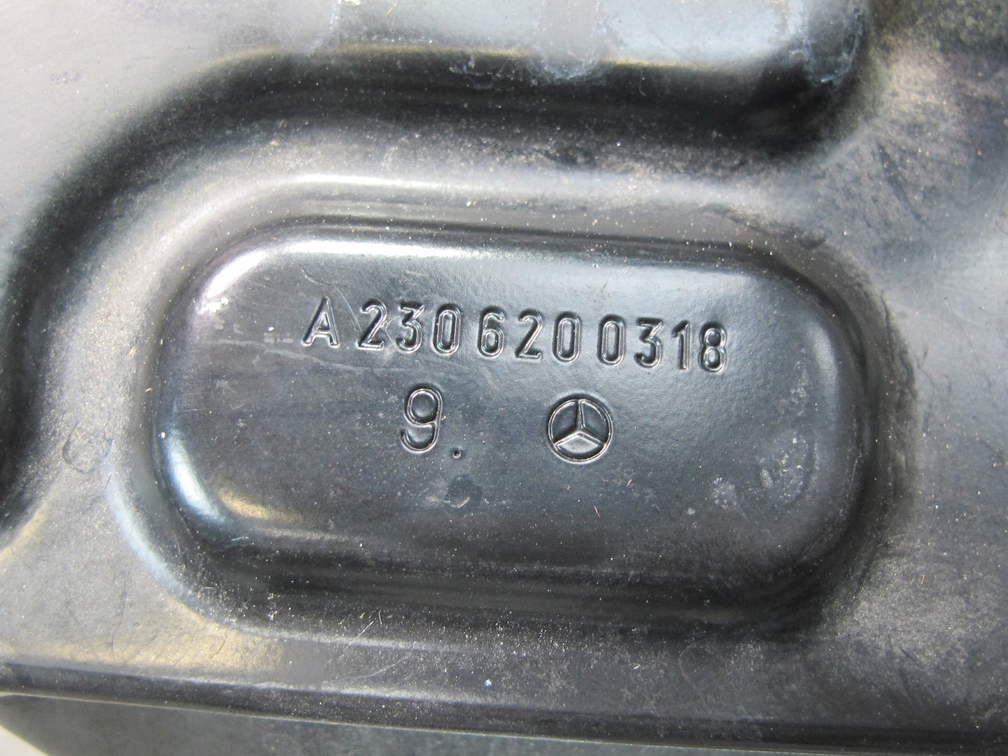 03-12 Mercedes R230 Sl-class Battery Holder Tray Bracket Support 2306200318 OEM