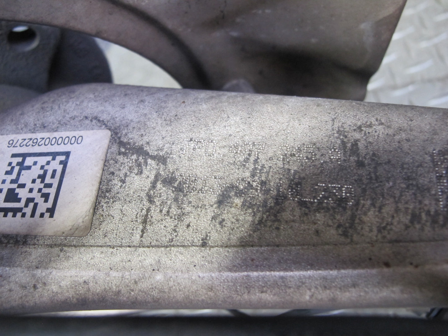 2011-2018 Porsche Cayenne 958 AWD Front Left Spindle Knuckle Wheel Hub Bearing