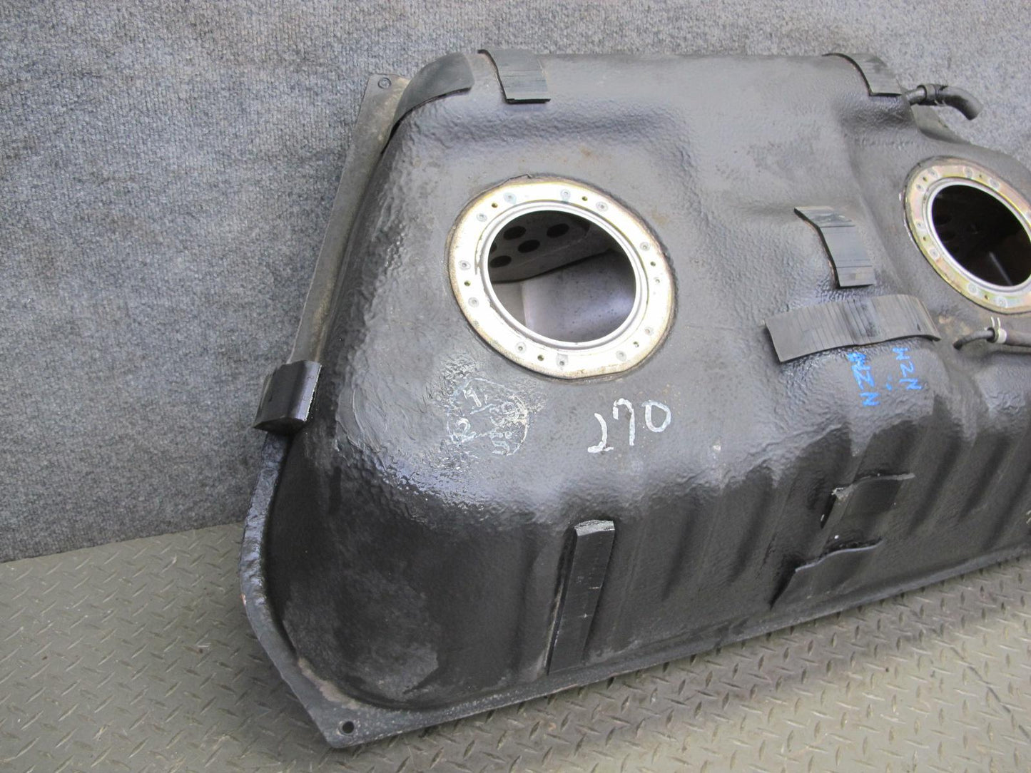 90-96 Nissan Z32 300ZX 2+0 Turbo Gas Fuel Tank Unit OEM