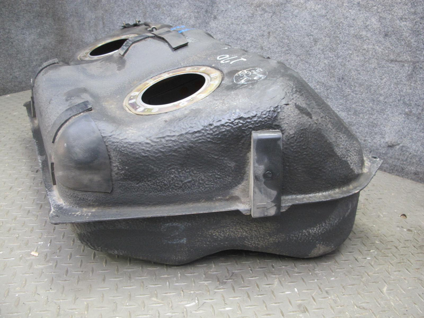 90-96 Nissan Z32 300ZX 2+0 Turbo Gas Fuel Tank Unit OEM