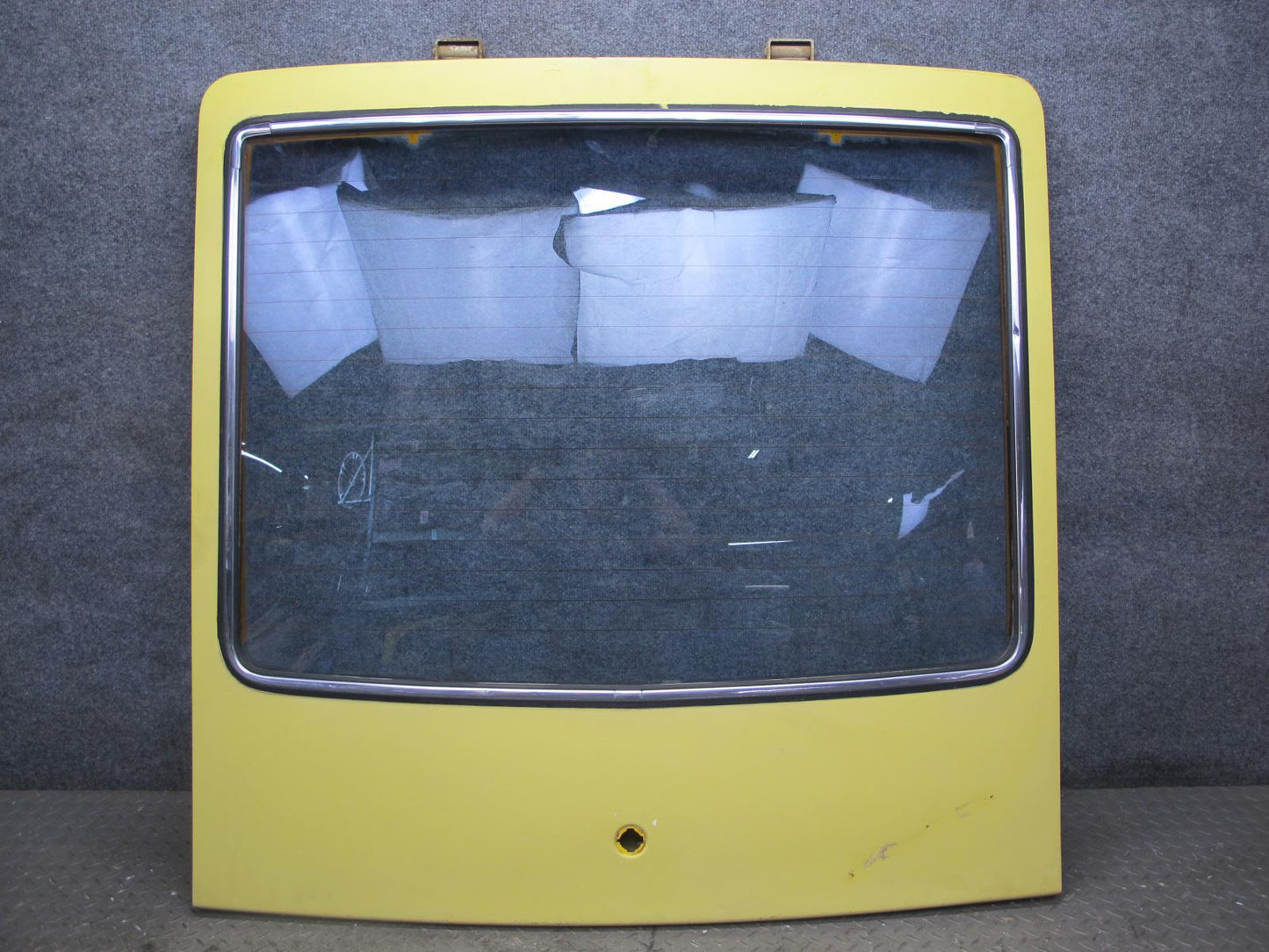 77-78 Datsun S30 280Z 2+2 Rear Trunk Lid Tailgate Liftgate Hatch w Glass OEM