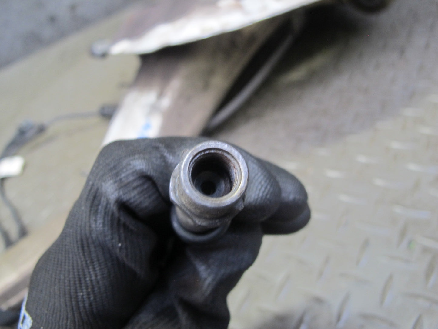 2011-2018 Porsche Cayenne 958 AWD Front Right Spindle Knuckle Wheel Hub Bearing