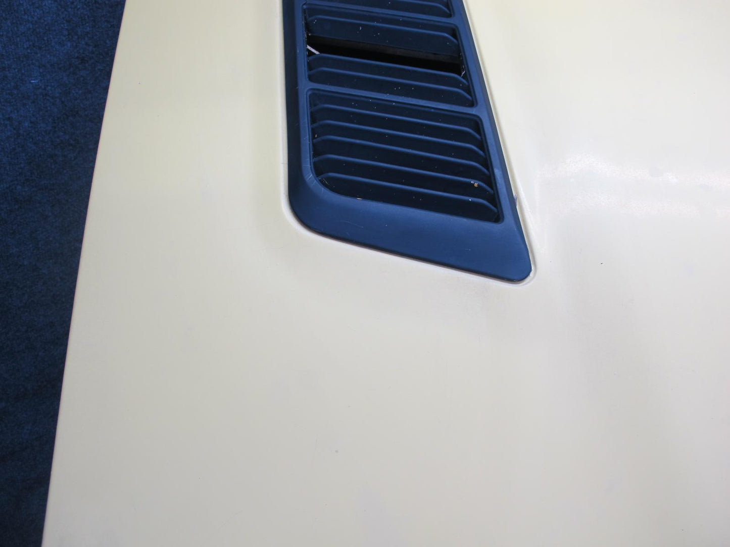 77-78 Datsun S30 280Z Front Hood Bonnet Shell Cover Panel Yellow OEM