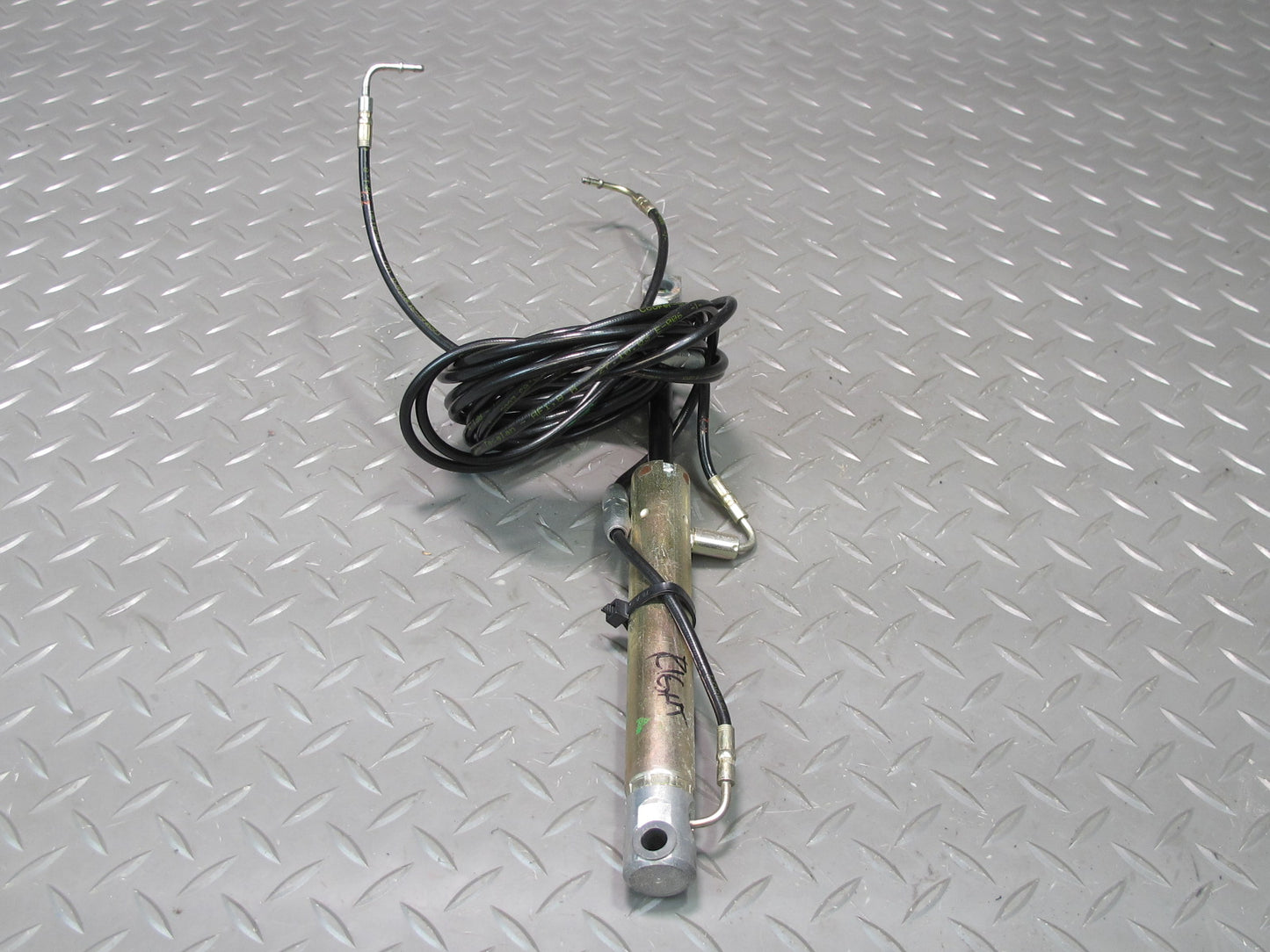 03-12 Mercedes R230 Sl-class Convertible Right TOP Roof Hydraulic Cylinder OEM