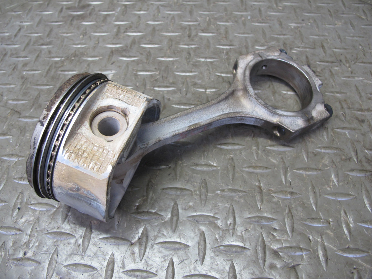 98-00 Lexus GS400 LS400 SC400 1UZFE Set of 8 Engine Piston Connecting Rod OEM