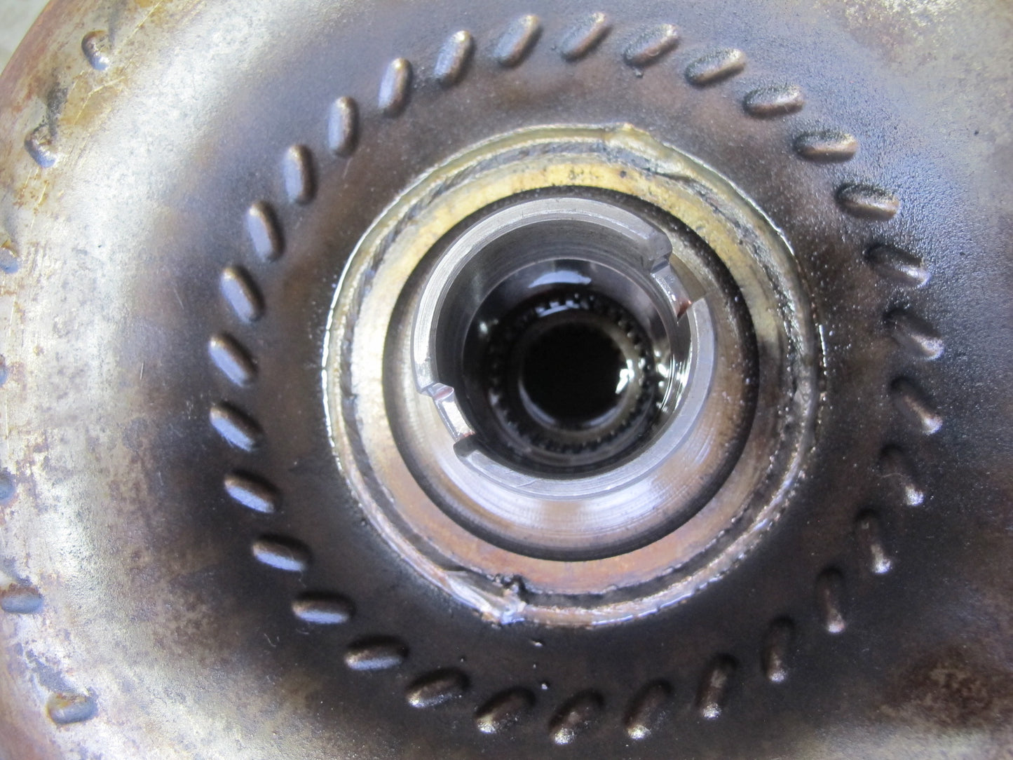 81-85 Mercedes W123 300D 722.315 A/T Automatic Transmission Torque Converter OEM