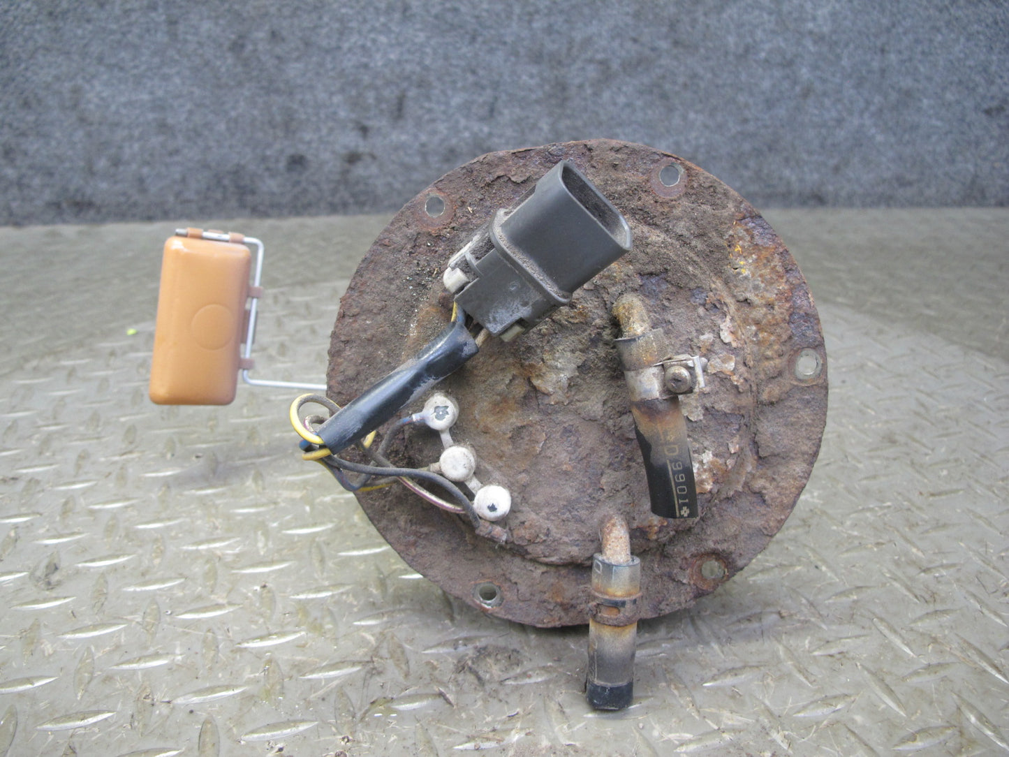 90-96 Nissan Z32 300ZX 2+2 NON Turbo Fuel Pump Sending Unit Assembly OEM