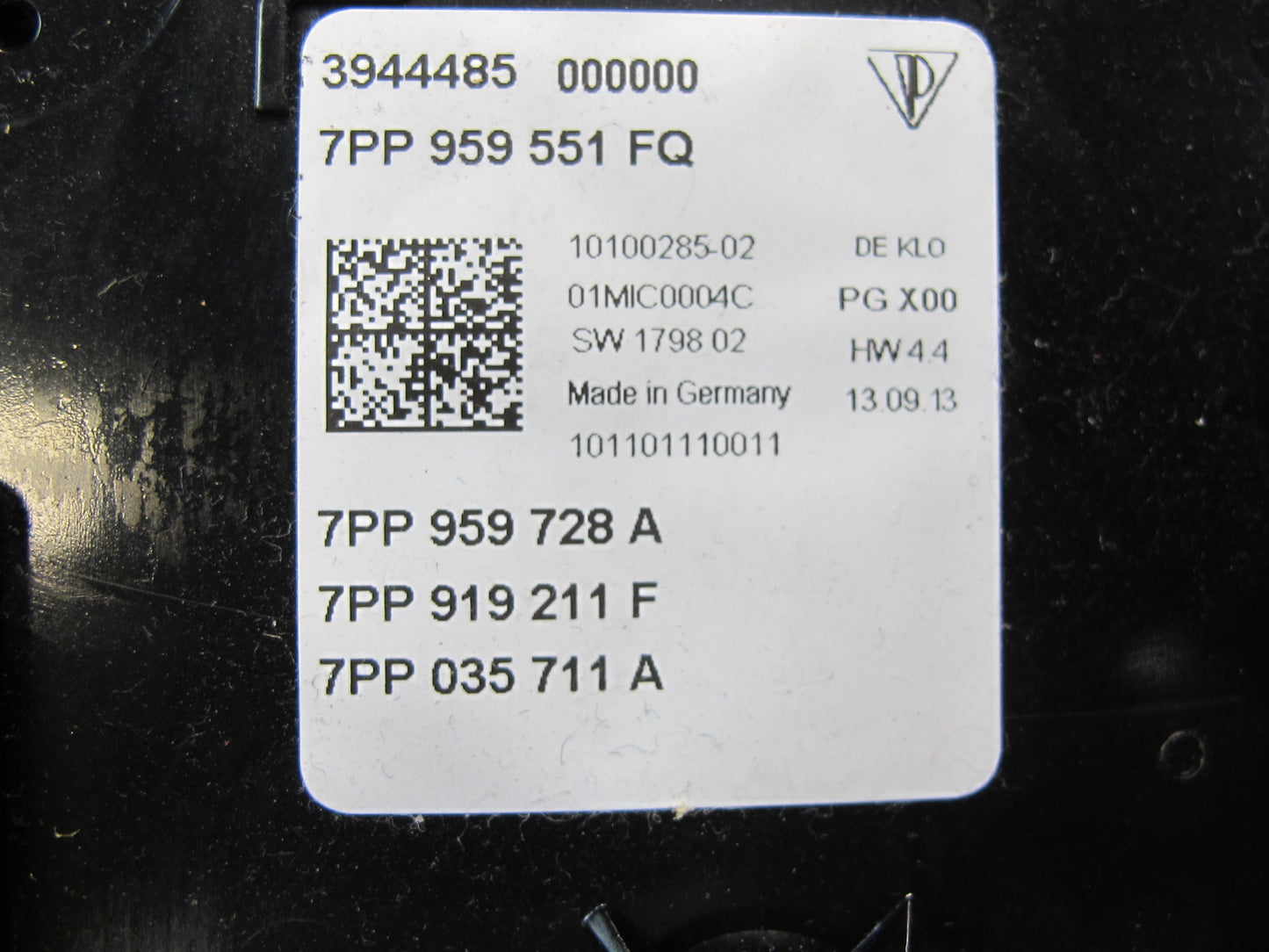 17-21 Porsche Panamera 971 Front Overhead Console Dome Reading Light w Sunroof