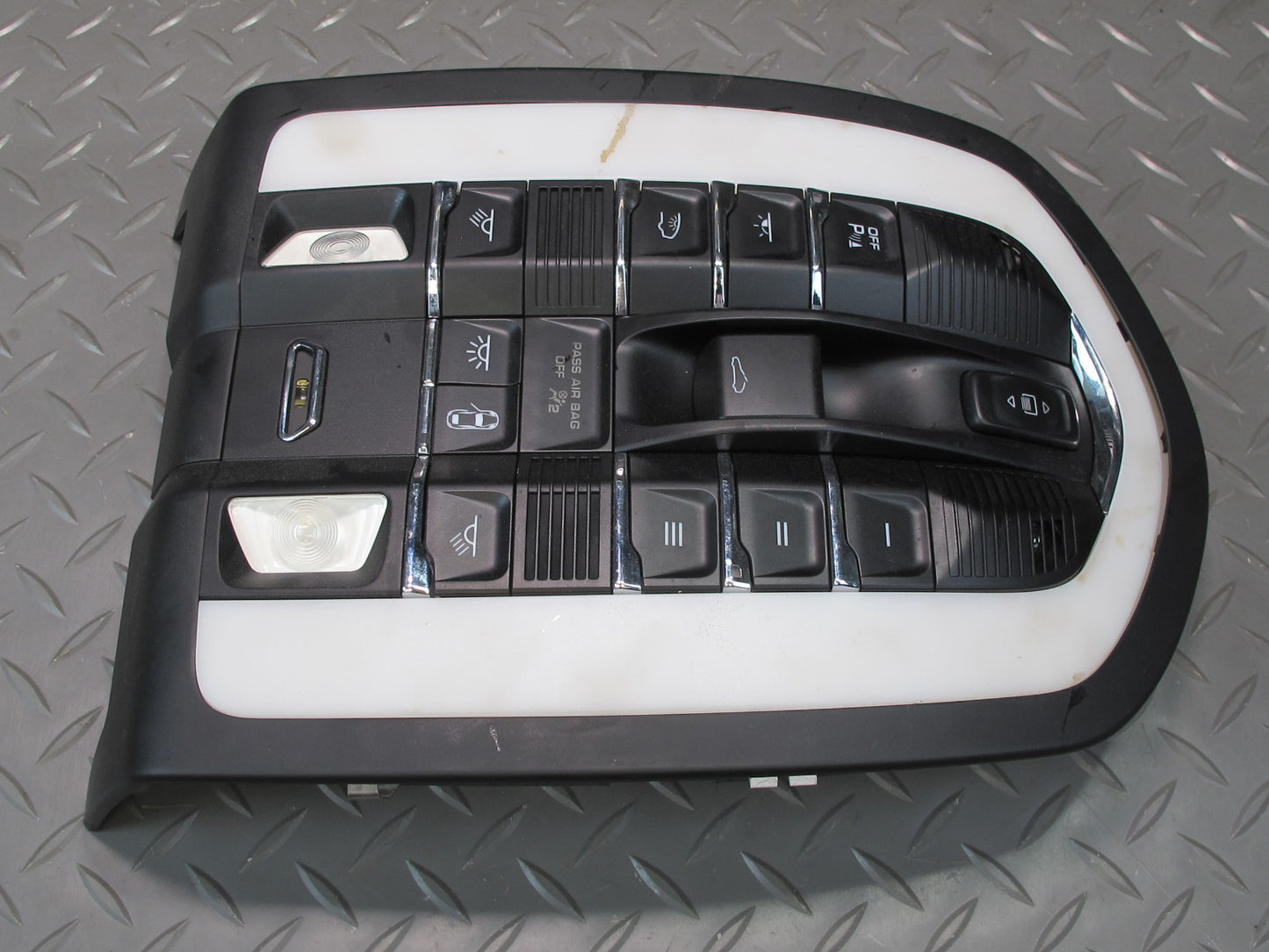 17-21 Porsche Panamera 971 Front Overhead Console Dome Reading Light w Sunroof