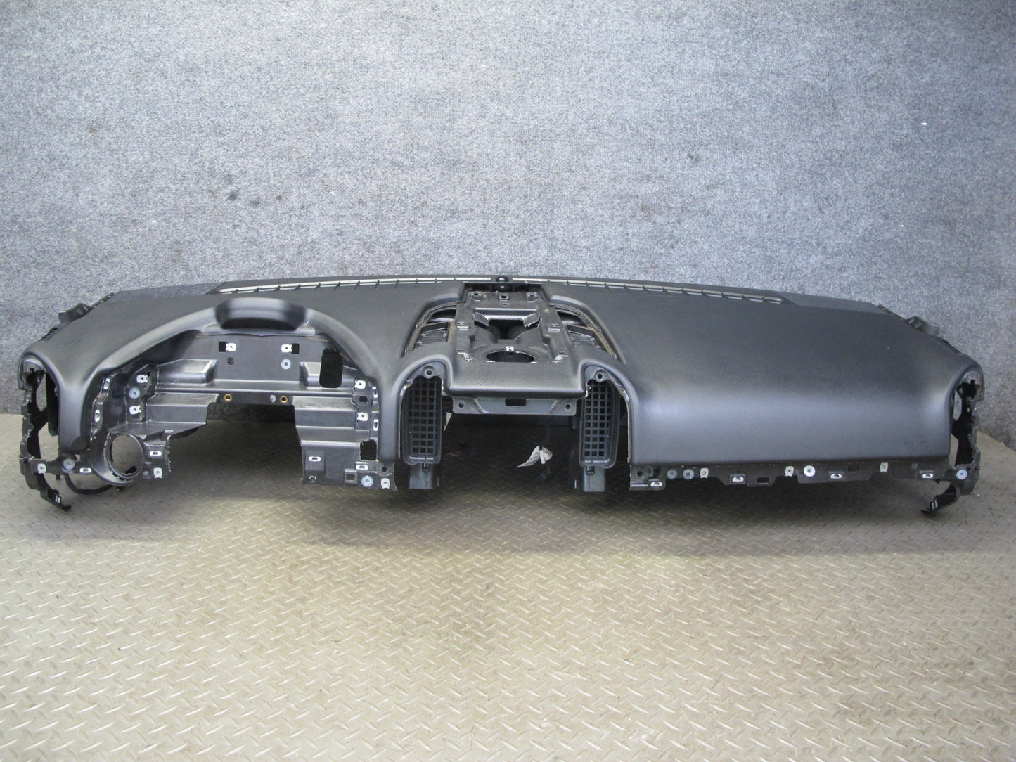 2011-2016 Porsche Cayenne 958 Front Dashboard Dash Instrument Panel Cover Black