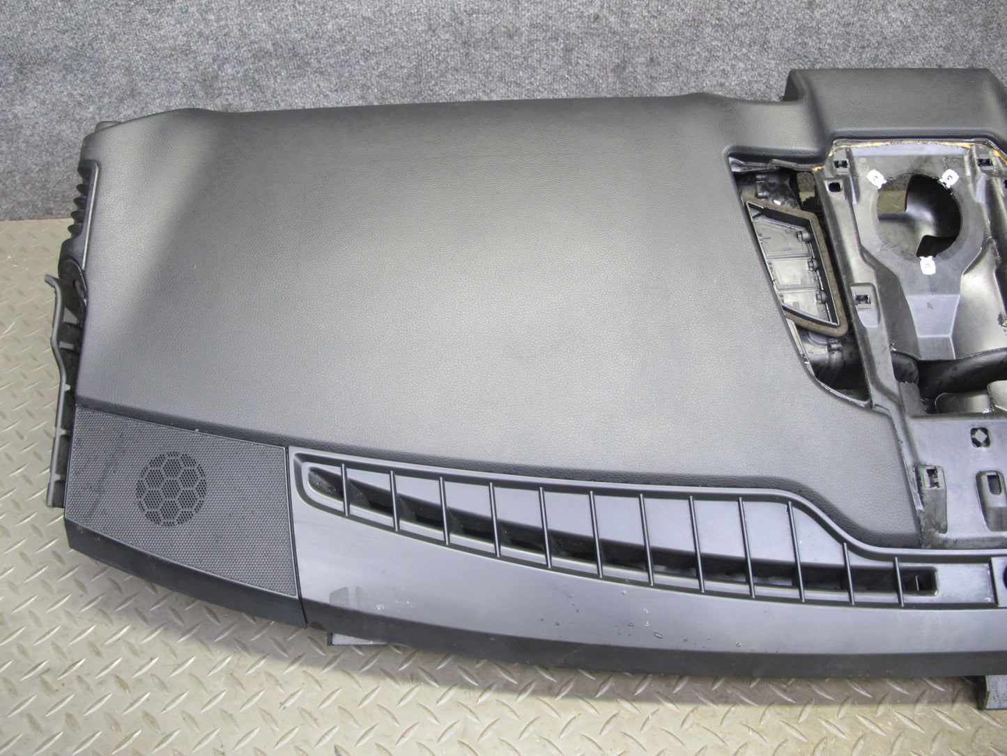 2011-2016 Porsche Cayenne 958 Front Dashboard Dash Instrument Panel Cover Black