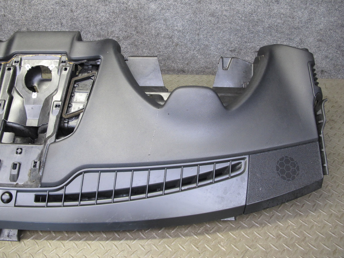 2011-2016 Porsche Cayenne 958 Front Dashboard Dash Instrument Panel Cover Black