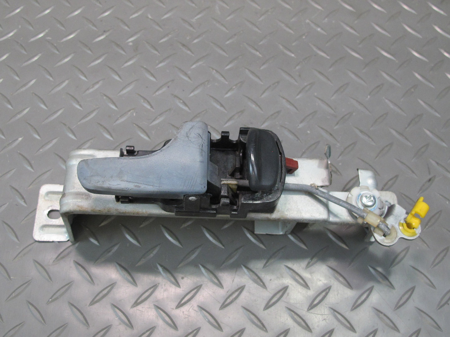 90-96 Nissan Z32 300ZX Coupe Right Door Interior Handle w Mount Bracket OEM