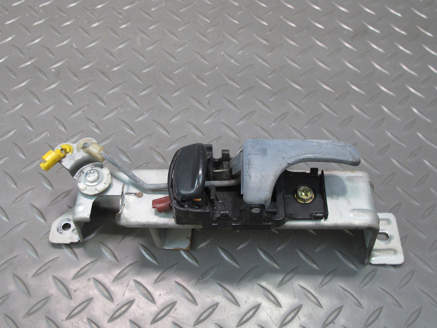 90-96 Nissan Z32 300ZX Coupe Right Door Interior Handle w Mount Bracket OEM