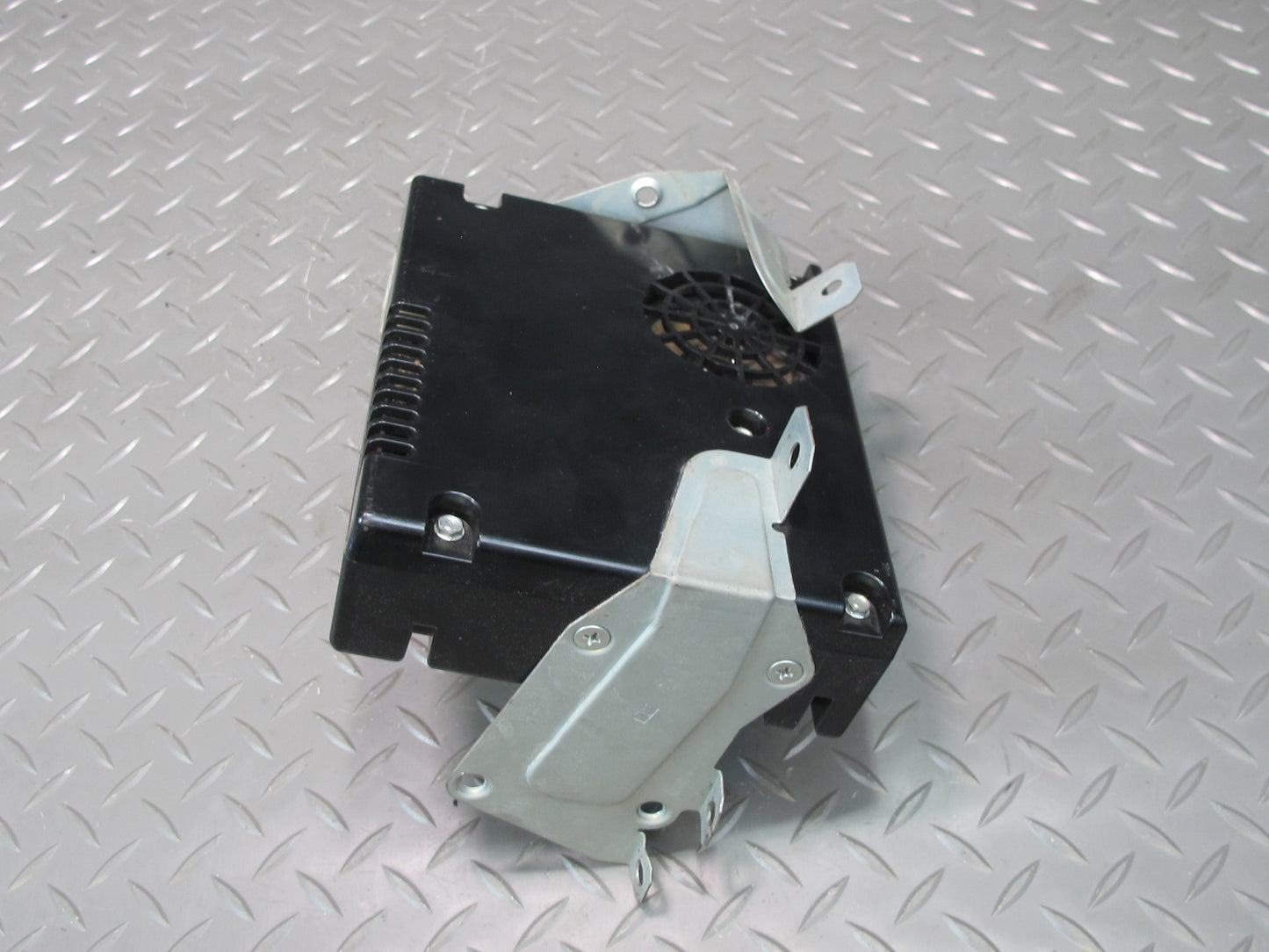 1990 Nissan Z32 300ZX 2+2 Bose Center Speaker Box w Bracket Mounts OEM