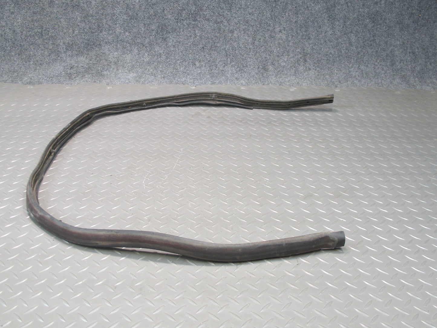 92-00 Lexus JZZ31L SC400 SC300 Front Under Hood Weatherstrip Rubber Seal Set OEM