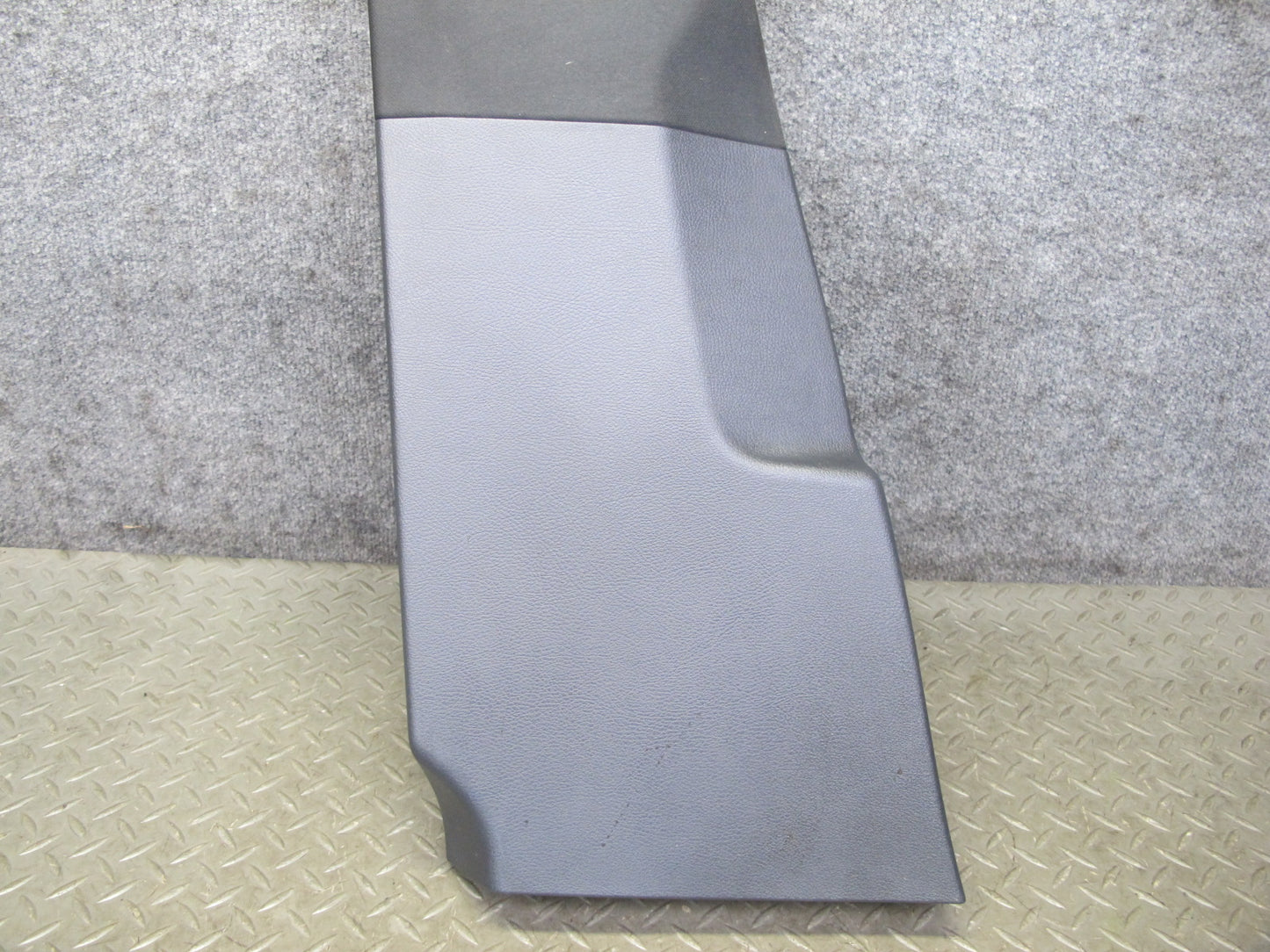 11-18 Porsche Cayenne 958 Right Left Side Upper B Pillar Trim Cover Panel Set