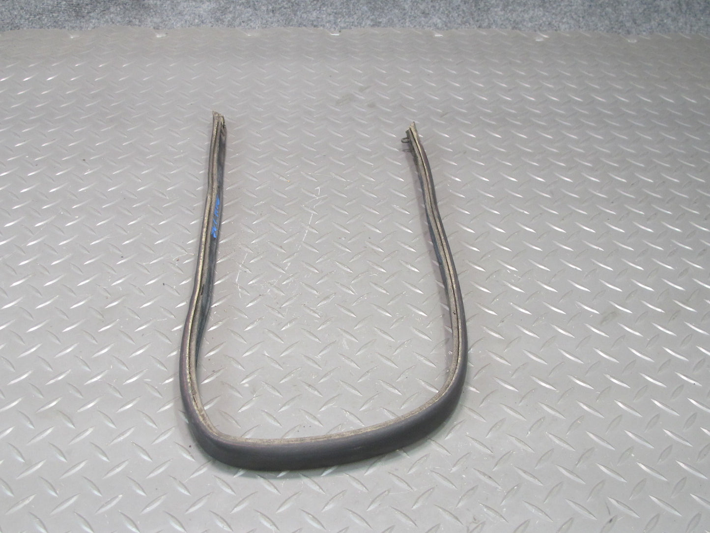 92-00 Lexus JZZ31L SC400 SC300 Front Under Hood Weatherstrip Rubber Seal Set OEM