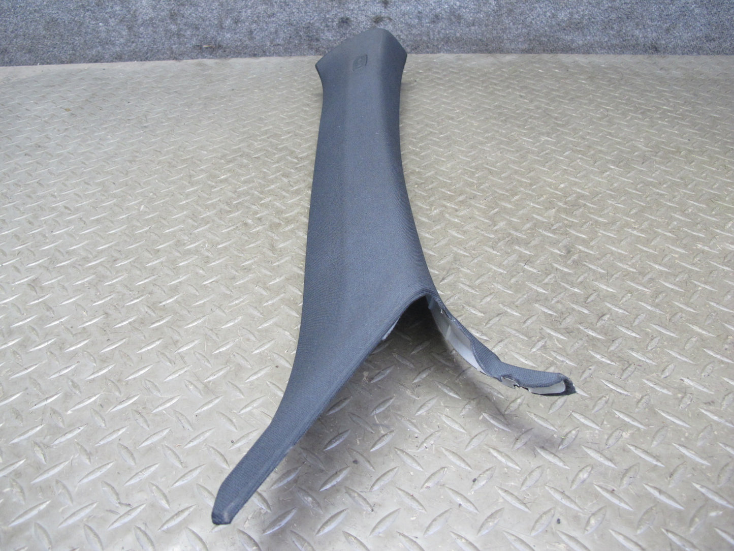 11-18 Porsche Cayenne 958 Front Right & Left Side A Pillar Trim Cover Panel Set